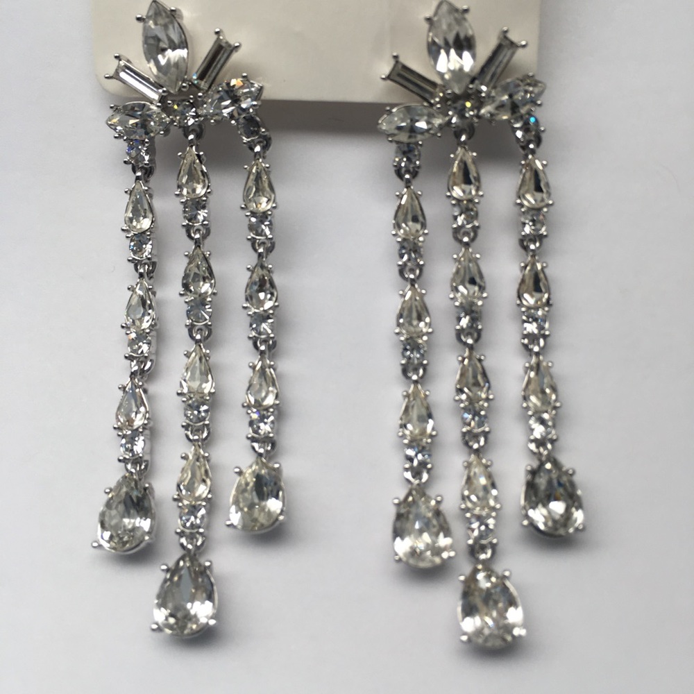 Marilyn Monroe™ Jewelry Collection Earrings